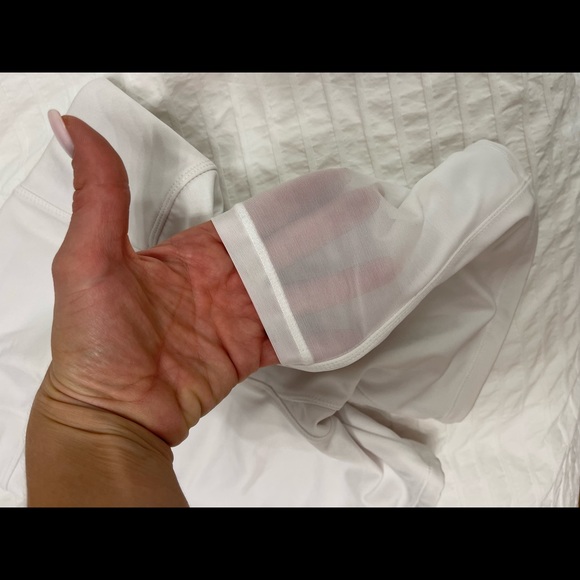 Stronger Sweden white biker shorts with mesh pockets - Picture 4 of 4